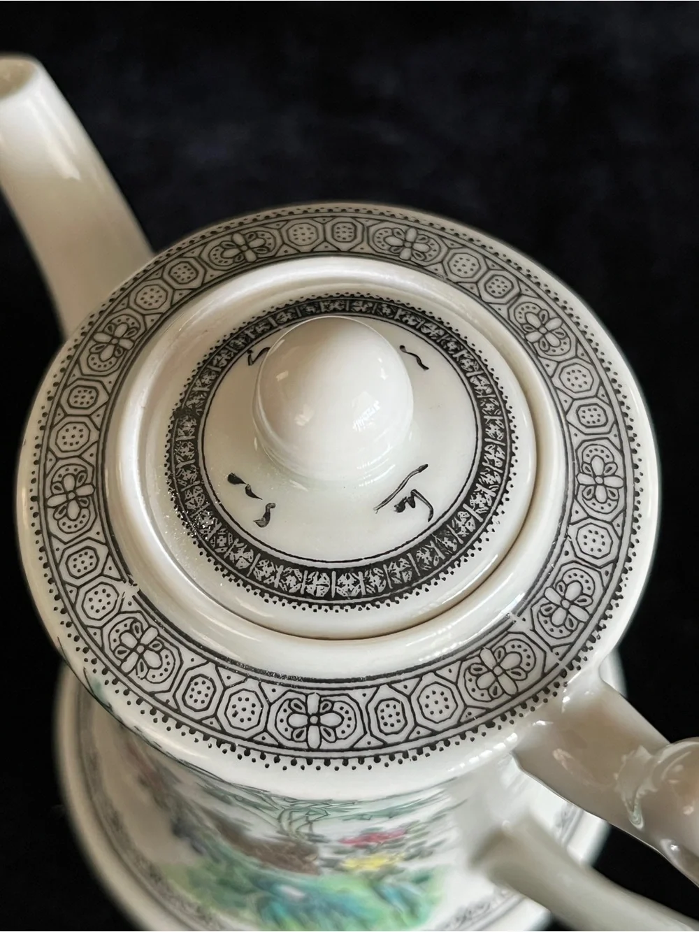 Beautiful Chinese Famille Rose Quail and Floral Teapot